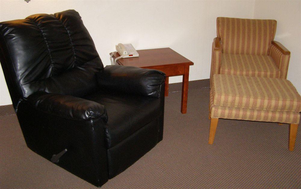 Townhouse Extended Stay Hotel Downtown Lincoln Exteriör bild