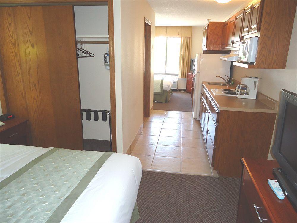 Townhouse Extended Stay Hotel Downtown Lincoln Exteriör bild