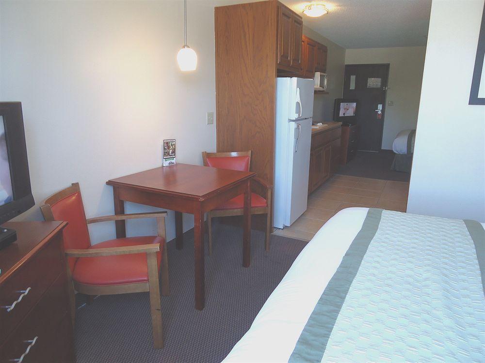 Townhouse Extended Stay Hotel Downtown Lincoln Exteriör bild